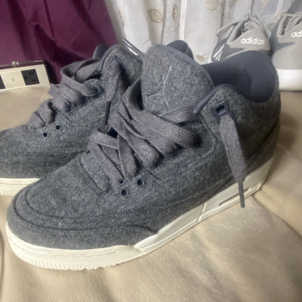 Jordan Boys Gray White High Top Sneakers Size 6.5Y 861427-004 Rubber